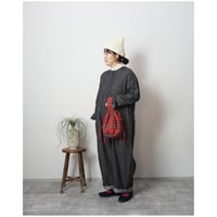 美品atelier emau アトリエエマウ　サイドリボンギャザーベスト　黒 サイドリボンギャザーベスト | atelier emau