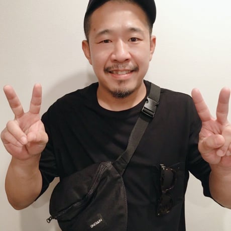 【UNCHAIN】ネームタグ＆ポケット付き ビッグシルエットTシャツ