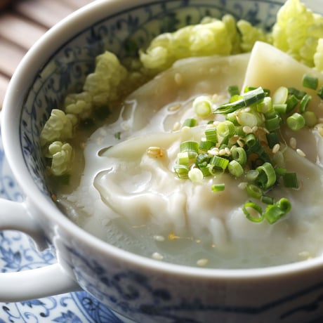 【冷凍】焼餃子／水餃子　８個入