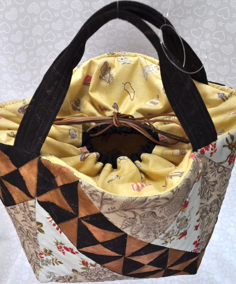 330.【完成品】手作り スクエアバッグ | 「ハッピーキルト」