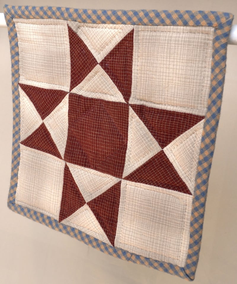 31.オハイオスターのミニタペストリー キット | 「ハッピーキルト」