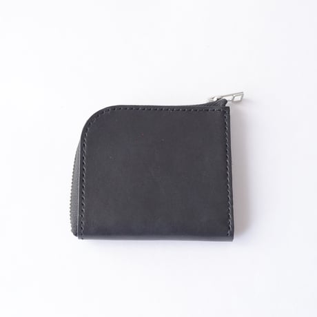 本革　ミニマルなLジップ財布　ブラック