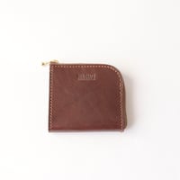 本革　ミニマルなLジップ財布　ブラウン