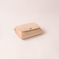 本革　ミニマルな財布　栃木レザー　ヌメ革　生成り