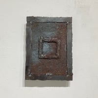 青野 正「 鉄の壁アート”四角”」
