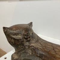 林湜和の木彫作品「気配」