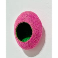 「うちへそとへ・穴のある立体」（ピンク）」三森早苗