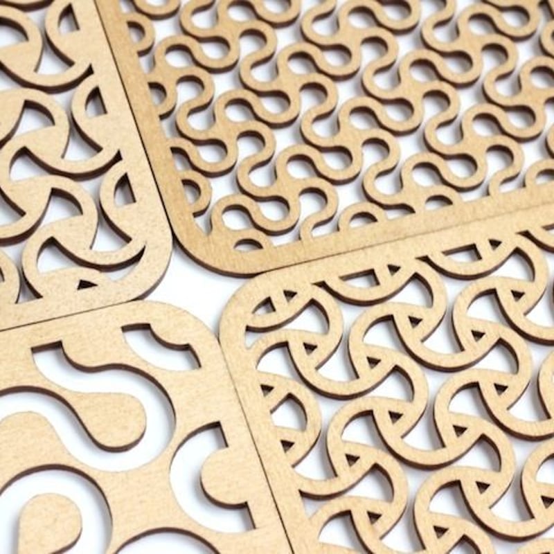 リトアニア製 木製コースター スクエア 《幾何学模様 C》H-66 | Nord DECO