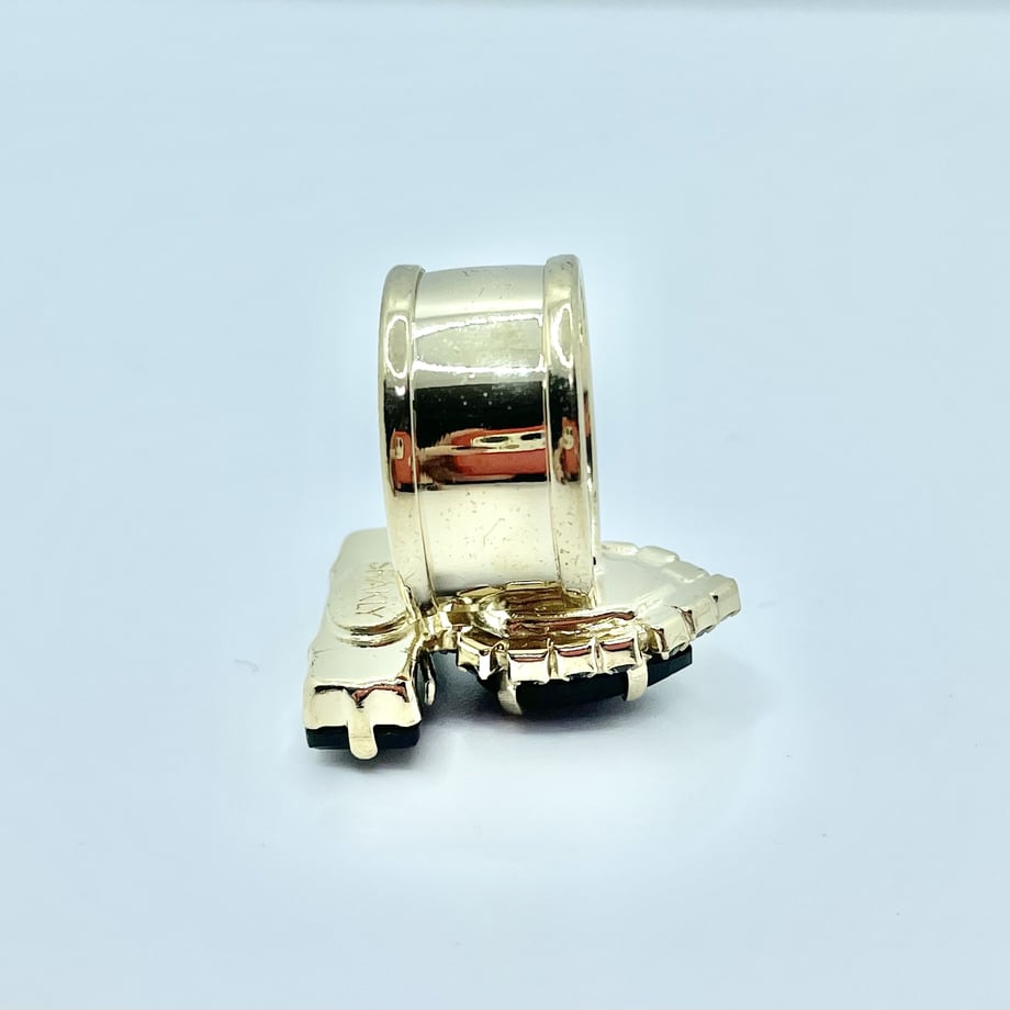 610ab9dbf604a93afe89a0bd