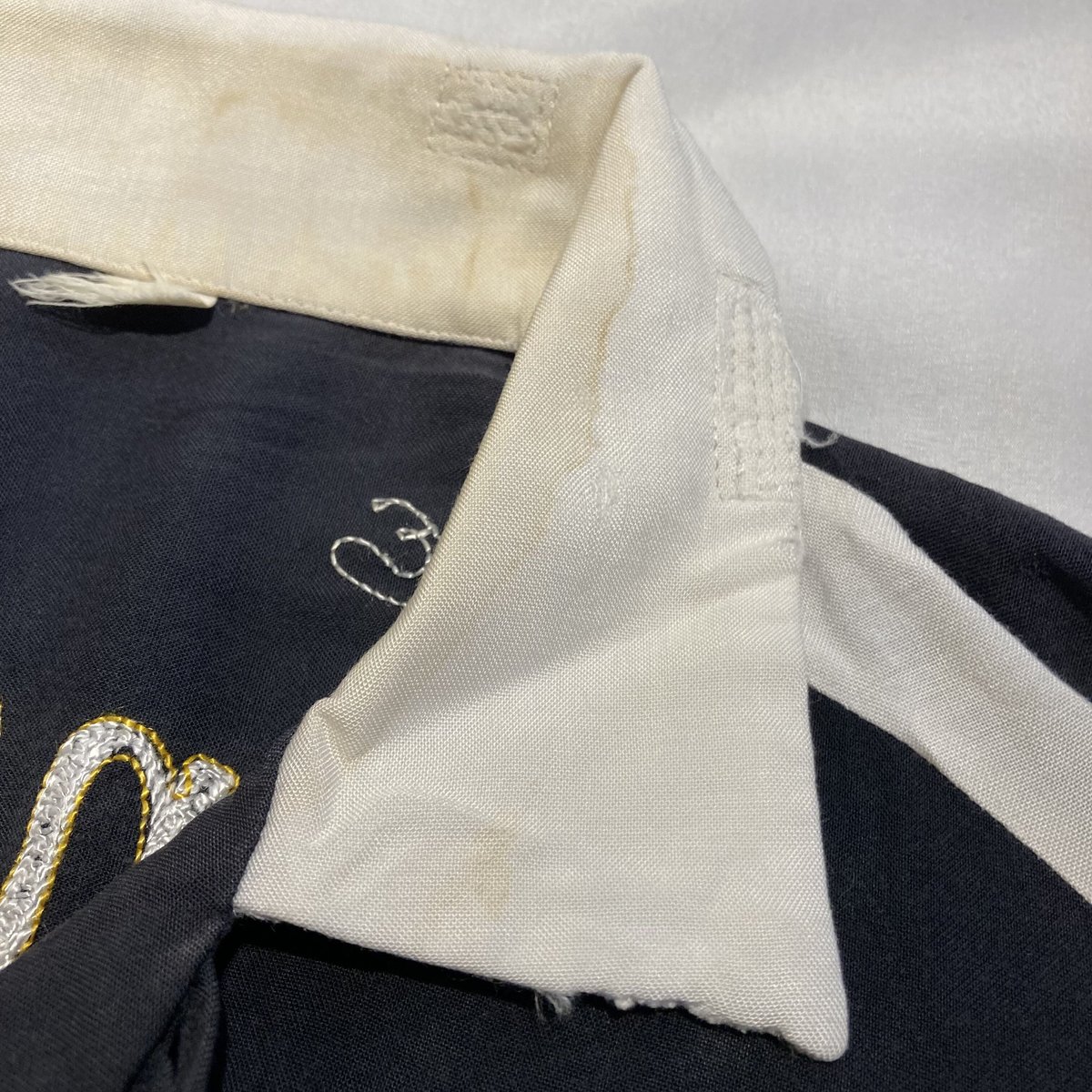 ヴィンテージ　ボウリングシャツ　ボーリングシャツ　ビンテージ　50s 黒　M 50s vintage ヴィンテージ ボウリングシャツ 黒 | 旅する古着屋