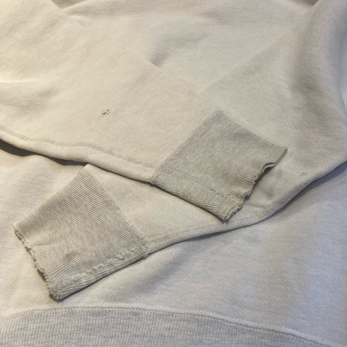 50s ヴィンテージ スウェット 前v カレッジ | 旅する古着屋 50s ヴィンテージ スウェット 前v カレッジ | 旅する古着屋