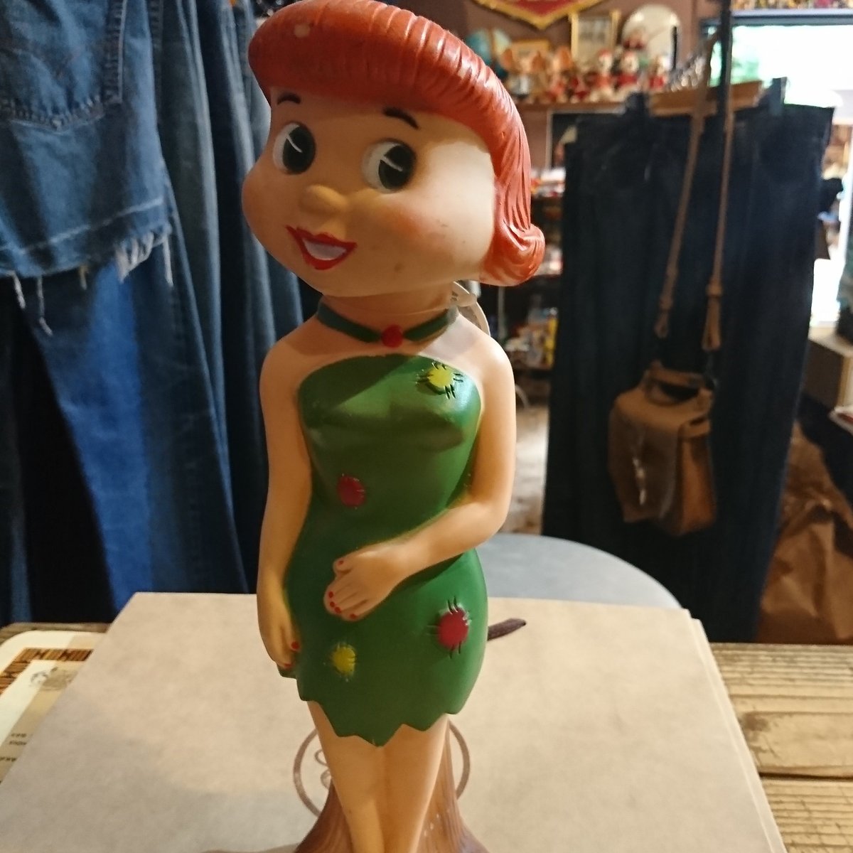 60s ヴィンテージ フリントストーン ウィルマ ソフビ フィギュア 60s ヴィンテージ フリントストーン ウィルマ ソフビ フィギュア