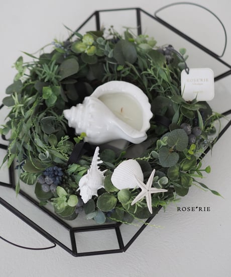 flying  Wreath:Green(スタンド付き)