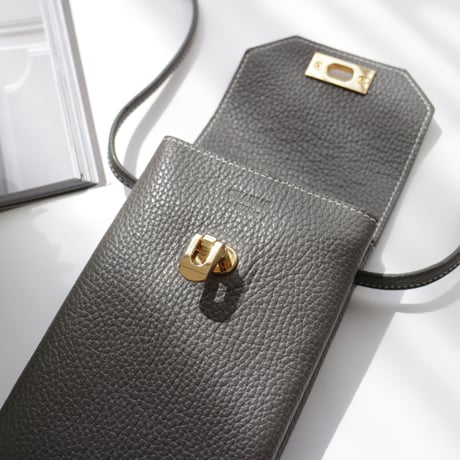 【 richesse ポシェット】アッシュグレー/金具ゴールド
