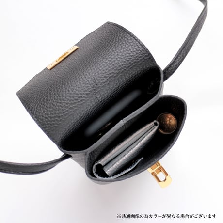 【 richesse ポシェット】ブラック×ローズパープル / 金具ゴールド