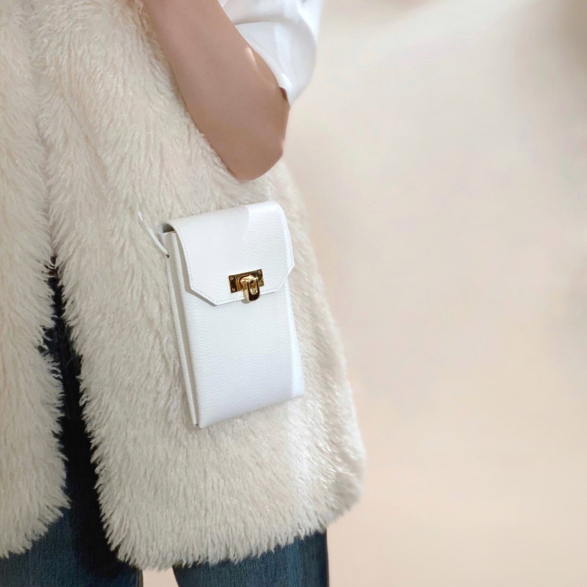 fore ラタンポシェット　ベージュ キッズ ラタンハウス バスケット - ライトベージュ | ZARA Japan