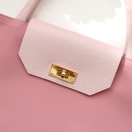 【 𝑟𝑖𝑐ℎ𝑒𝑠𝑠𝑒トートM】  ピンク×ゴールド金具