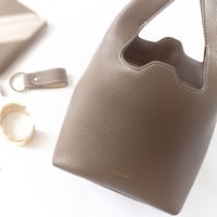 richesse ポシェット】ブラック /金具シルバー | CHARME