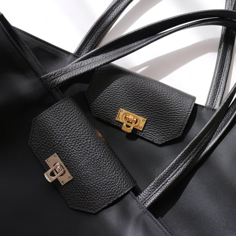 ???ℎ????トートL】 ブラック×シルバー金具 | CHARME