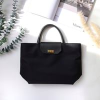 【 𝑟𝑖𝑐ℎ𝑒𝑠𝑠𝑒トートM】ブラック×ゴールド金具