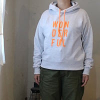 FILUM / ネオンハッピーフーディ ORANGE