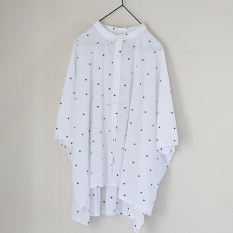 HILLDA ドット柄 Tシャツ ドット（水玉） Tシャツ・カットソー(レディース) - 海外通販のBUYMA