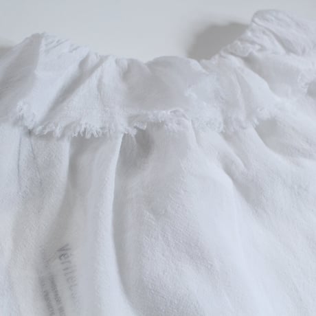 Veritecoeur / LTD-187   フリルブラウス ANTIQUE WHITE