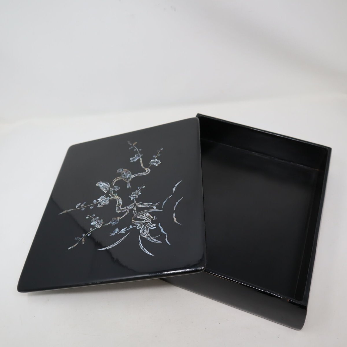 螺鈿漆器 硯箱　文箱セット 黒色 A011【道具箱】漆芸螺鈿 花鳥 硯箱 書道具箱 文箱 | 書道具の店 KOKIHI.