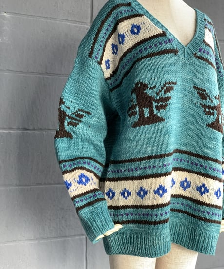 ECUADOR V NECK KNIT
