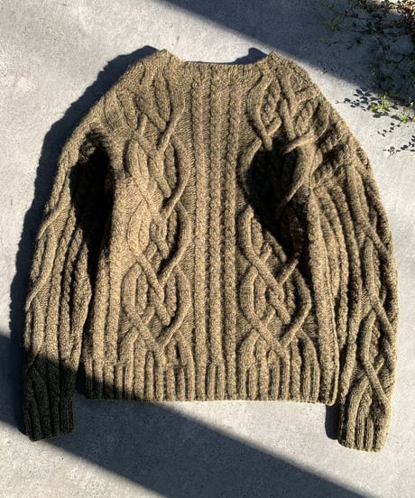 AMERICAN EAGLE CABLE KNIT PULLOVER