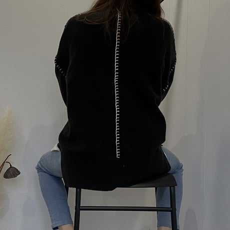ハンドステッチハイネックニットプルオーバー