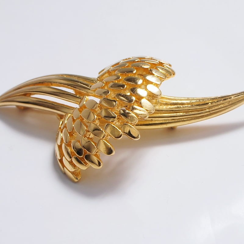 不思議な デザイン 大きな ブローチ corocraft コロクラフト ブローチ