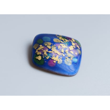 日本製 七宝焼  ゴールドダスト 金箔　ブローチ　七宝焼き　かめれおん　KB00084