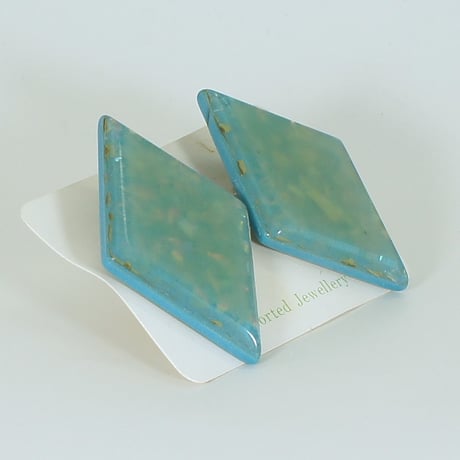 大きな イヤリング ダイヤシェイプ レトロ オールド プラスチック イタリー ヴィンテージ アンティーク  E00115