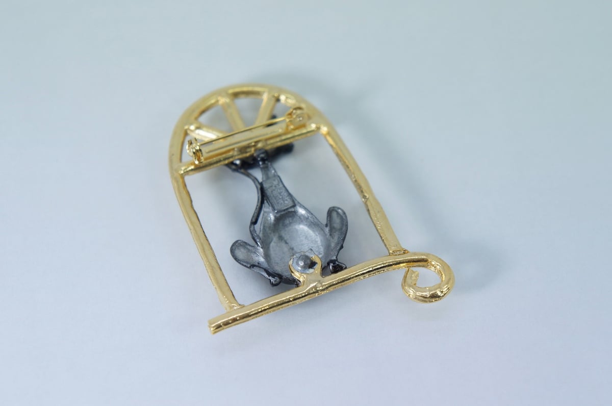 ULTRA CRAFT 窓際の猫 ブローチ ウルトラ 子ねこ Ultre USA