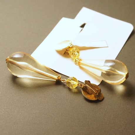 シャンデリア  ルーサイトアクリル　イヤリング　西ドイツ ヴィンテージ アンティーク　E00068