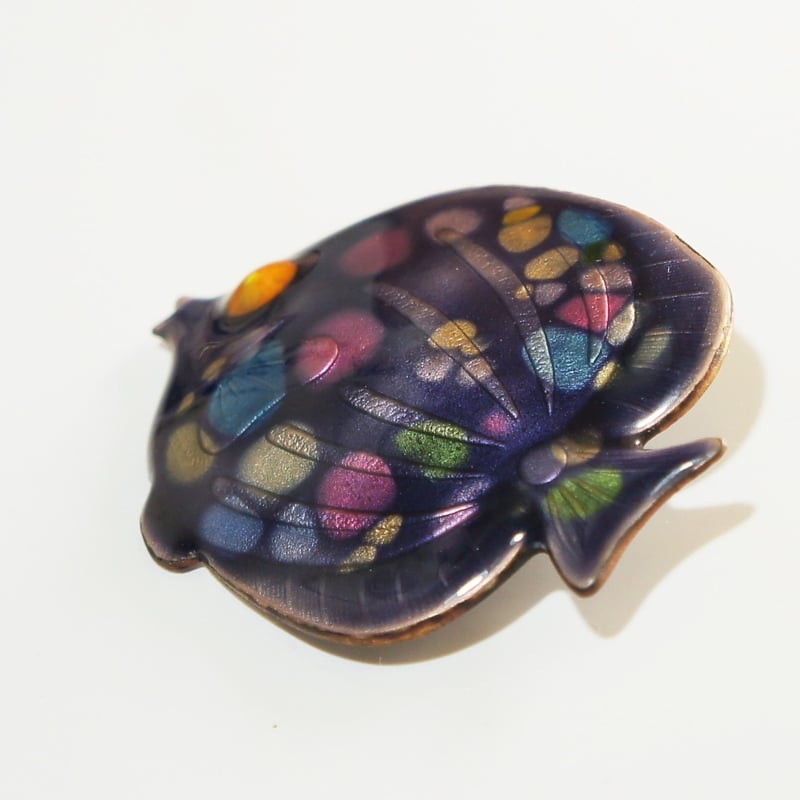七宝焼 ブローチ 熱帯魚 日本製 七宝焼き KB00051 | Tyrr ジュエリー