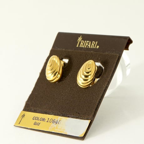 セット　イヤリング＆ペンダント ムール貝 二枚貝 ペンダント ネックレス  Trifari トリファリ  TRIFARI アンティーク　SET00002NT00003M