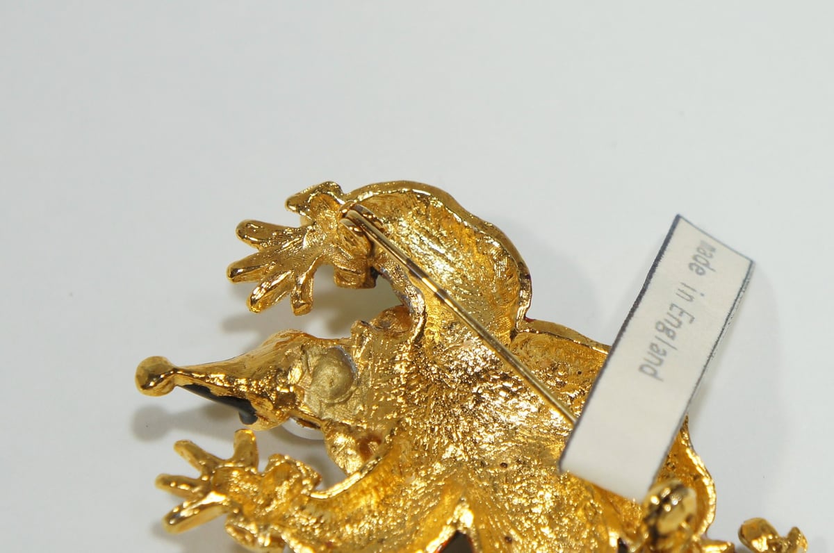 フィギュア ブローチ 玉乗りジャグラー ピエロ 英国 ヴィンテージ