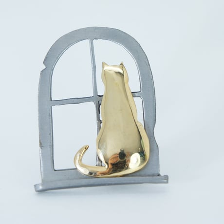 ULTRA CRAFT 窓際の猫 ブローチ ウルトラ 子ねこ Ultre USA ヴィンテージ アンティーク　BU00003