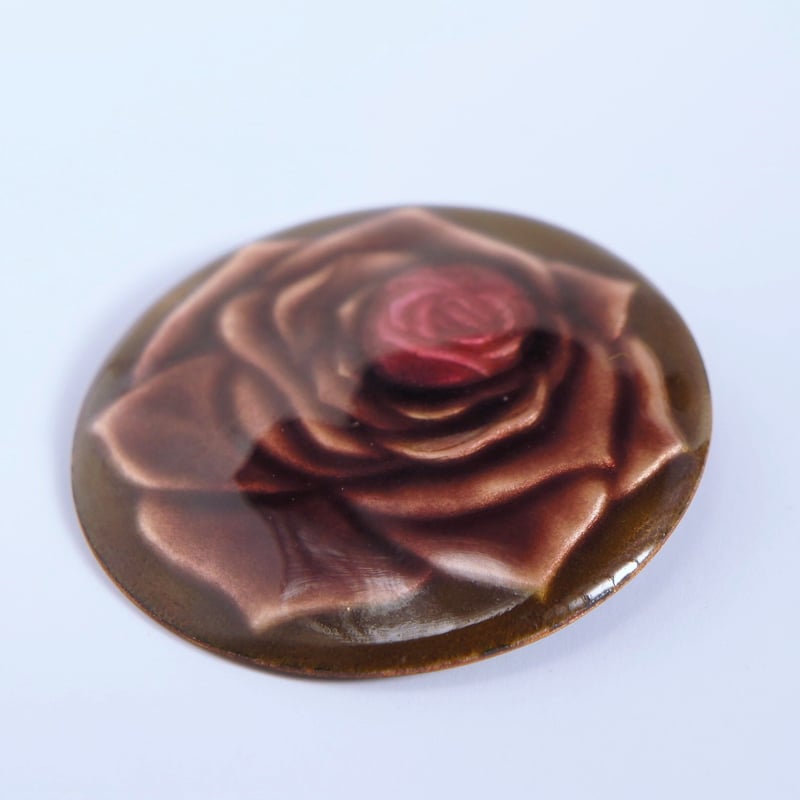 日本製 七宝焼 ローズ 薔薇 ブローチ 七宝焼き かめれおん | Tyrr