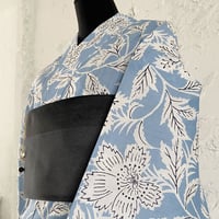 KAGUWA 浴衣・お仕立てあがりー躍花（薄群青）