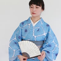KAGUWA 浴衣・お仕立てあがりー亀甲菊（水色）