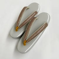 草履　舟形・1段・銀線