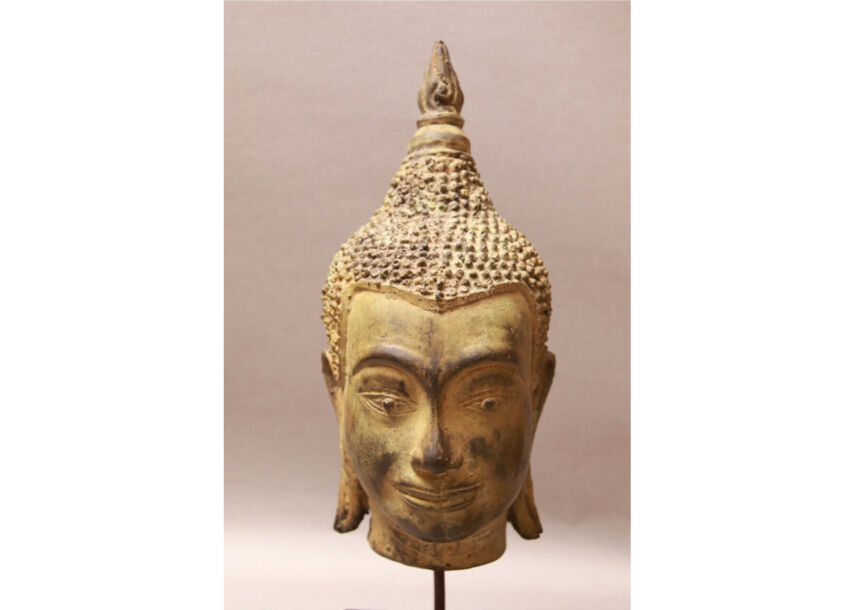 タイ仏教 金属製仏頭 2点セット（アユタヤ様式・スコータイ様式）悟り