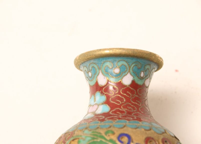 花瓶□七宝焼 中国美術 時代物 緑釉花唐草紋 花器 花生け 古玩 唐物 