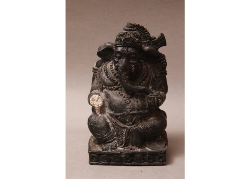 インドの神様/ガネーシャ/発掘/石と樹脂/神様/仏教/密教 インドの神様/ガネーシャ/発掘/石と樹脂/神様/仏教/密教