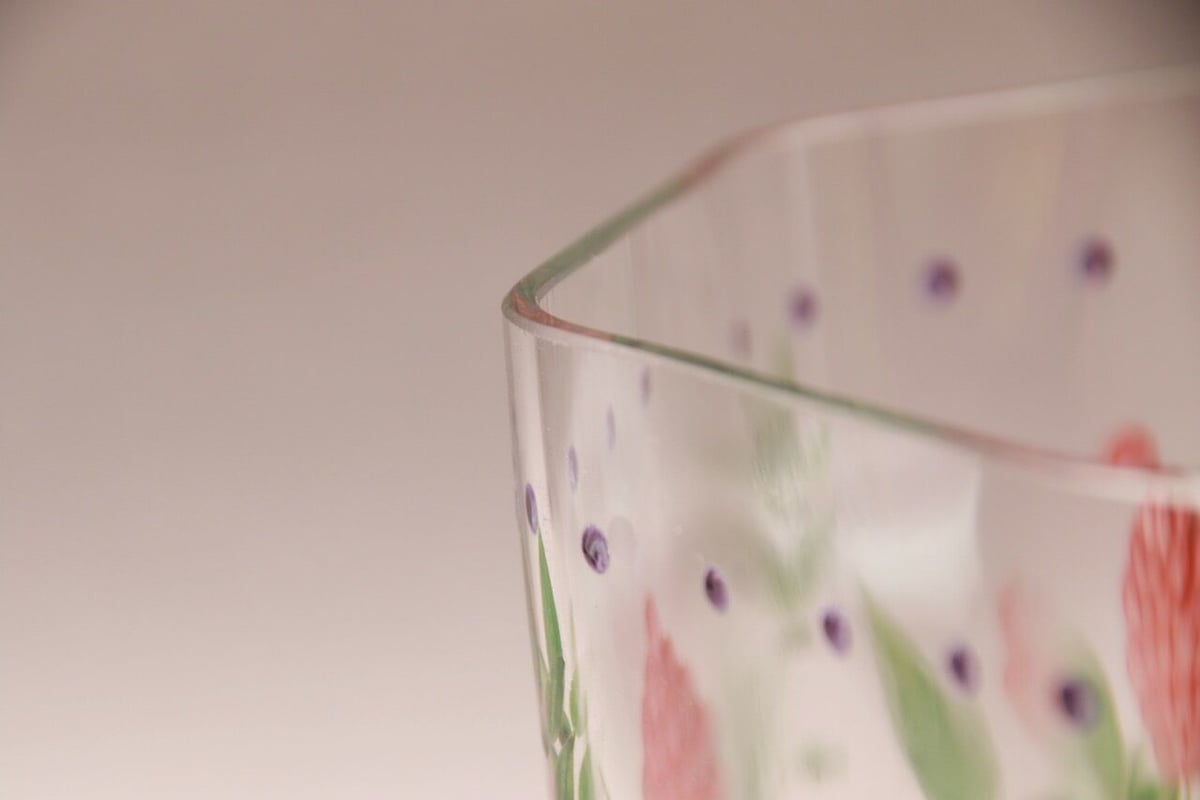 スエーデンOrreforsの手描き花柄ガラスボウル （3個セット） スエーデンOrreforsの手描き花柄ガラスボウル （3個セット） Orrefors