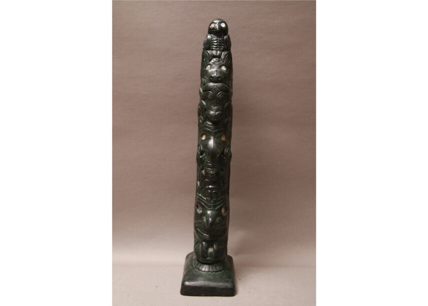 totem pole トーテムポール　オーストラリア ジャンク品 GREG WOLF/トーテムポール/カナダ/CANADA/ネイティブ/vintage/Abal