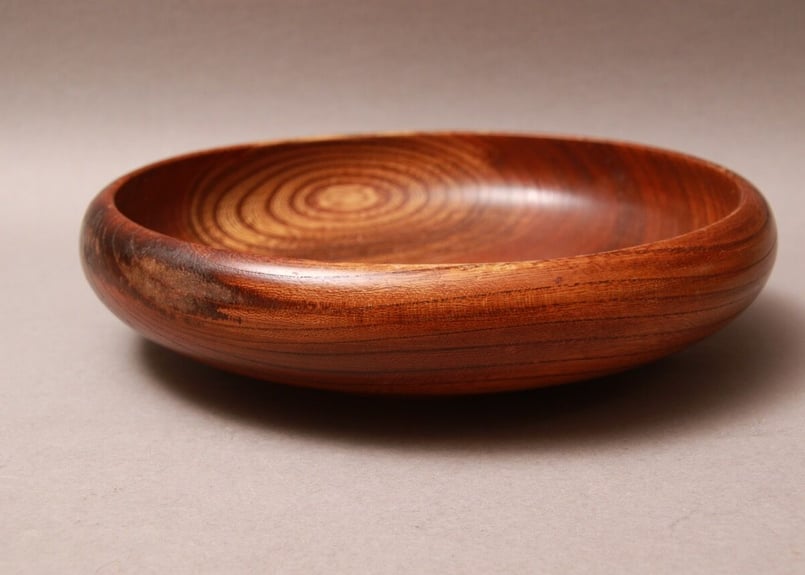 昭和时期手作り木製菓子入れ 葉の彫刻 昭和时期手作り木製菓子入れ 葉の彫刻